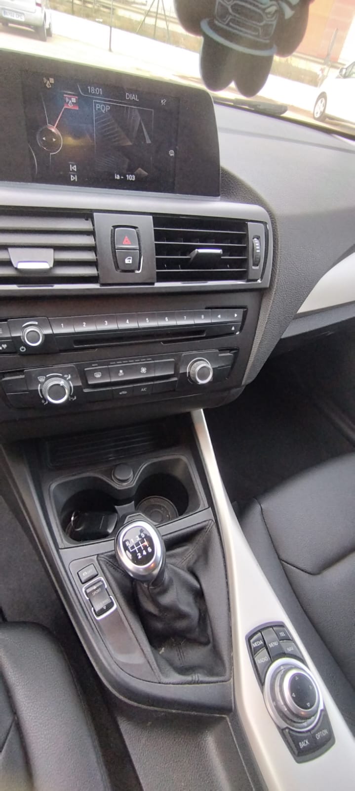 BMW SERIE 1 116D - Imagen 7
