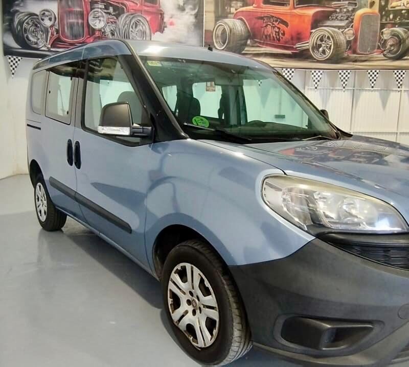 FIAT DOBLO 5 PLAZAS