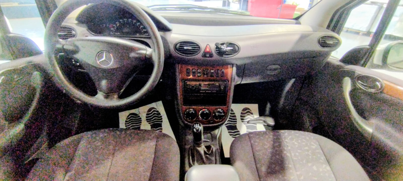 MERCEDES -BENZ CLASE A - Imagen 4